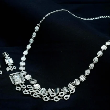 Box leaf Designed 92.5 silver necklace set