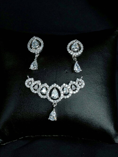 Badam white stone set
