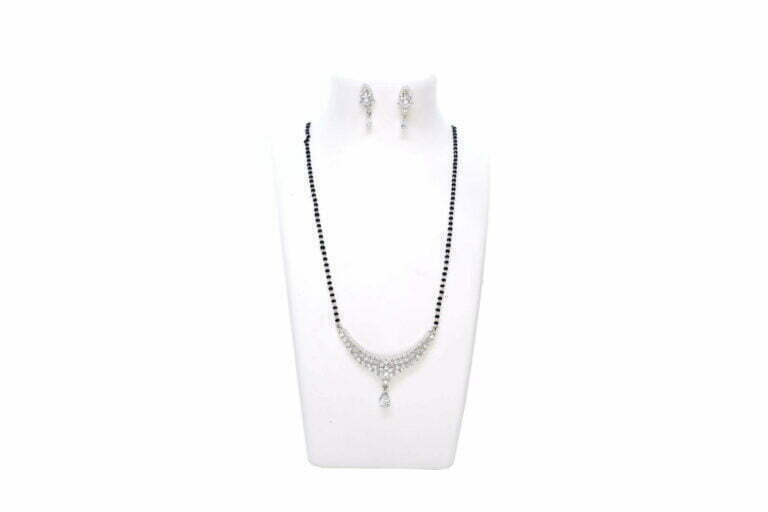 White stone single line flower design Mangalsutra
