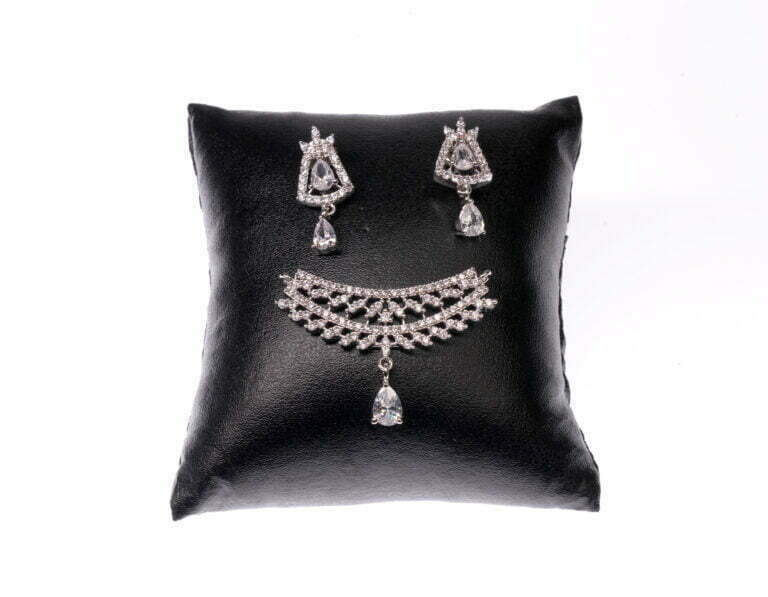 Dual half leaf square design set