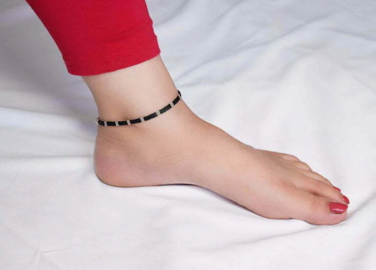 Black thread silver Thin Nazariya Anklet - Image 2