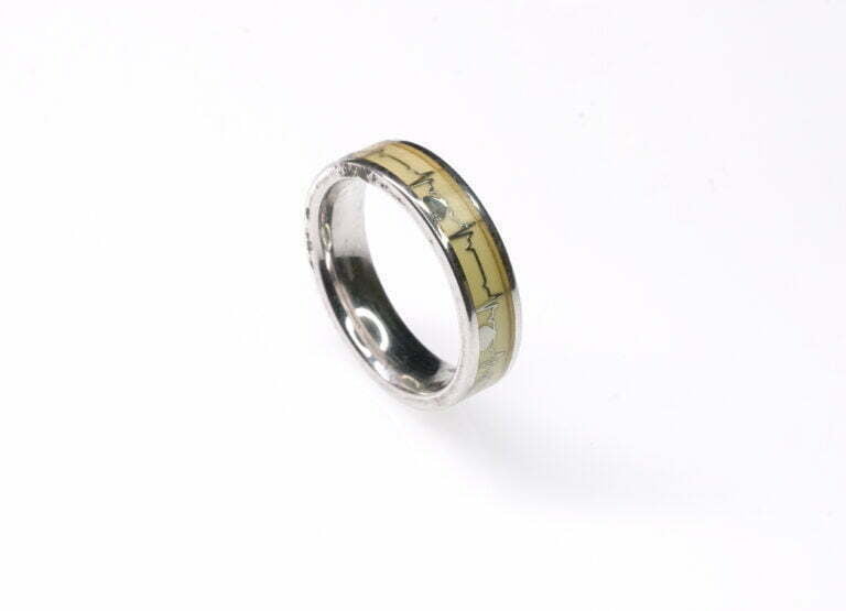 Glow Heart Rate Pure Silver Ring