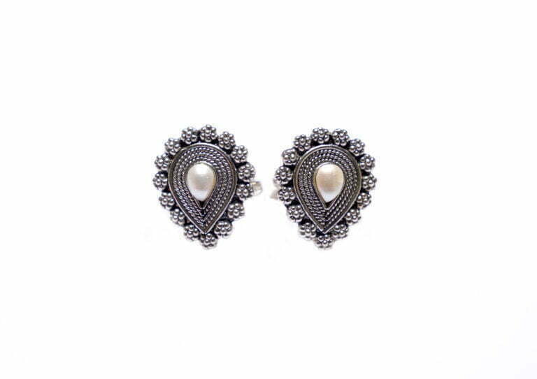 Oxidise Pearl Maharani Toe Ring