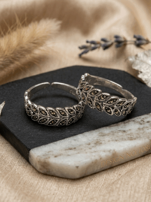 Pure Silver marcasite leafyToe Ring