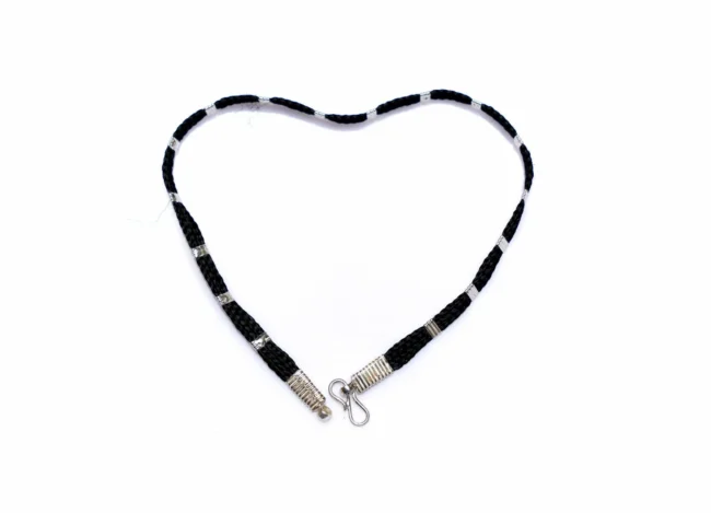 Black thread Thin nazariya pure silver bracelet - Image 3