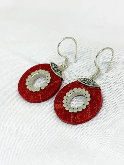 Silver round shaped coral