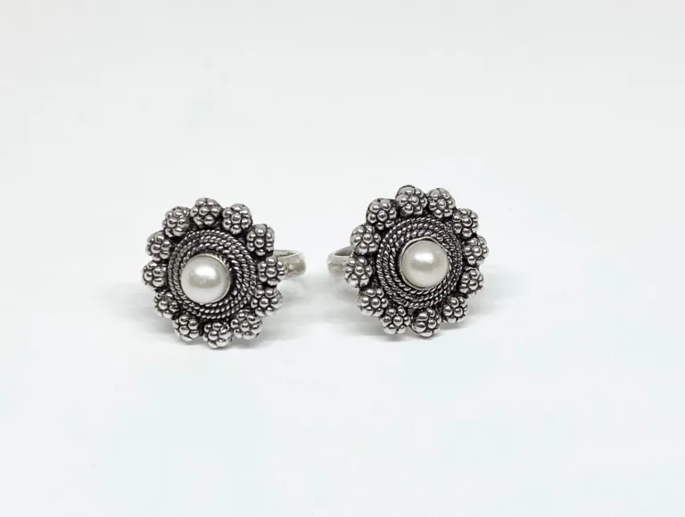 Oxidise Pearl Silver Toe Ring