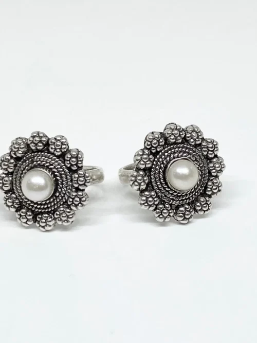 Oxidise Pearl Silver Toe Ring