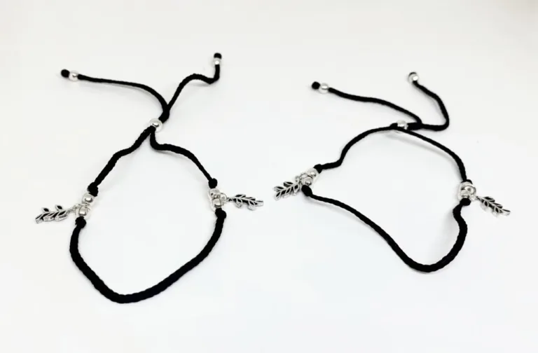 leaf motif adjustable silver thread anklet