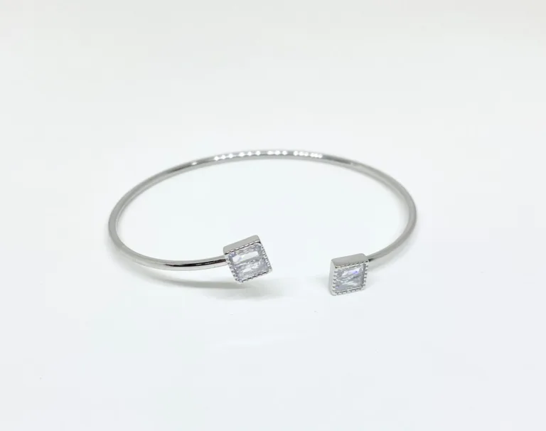 Square Buggette Flexible Silver Kada