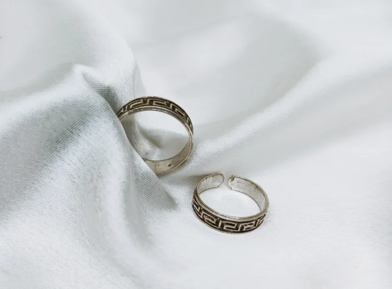 Oxidise tribal silver toe ring - Image 2