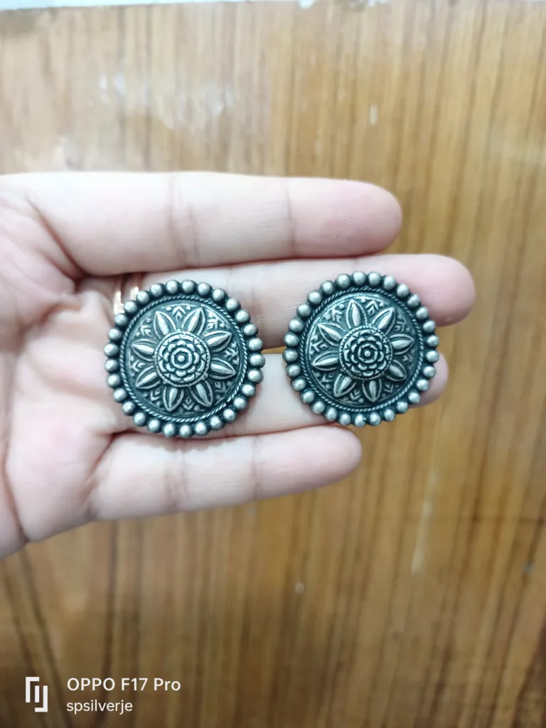 Oxidised pure silver antique tops