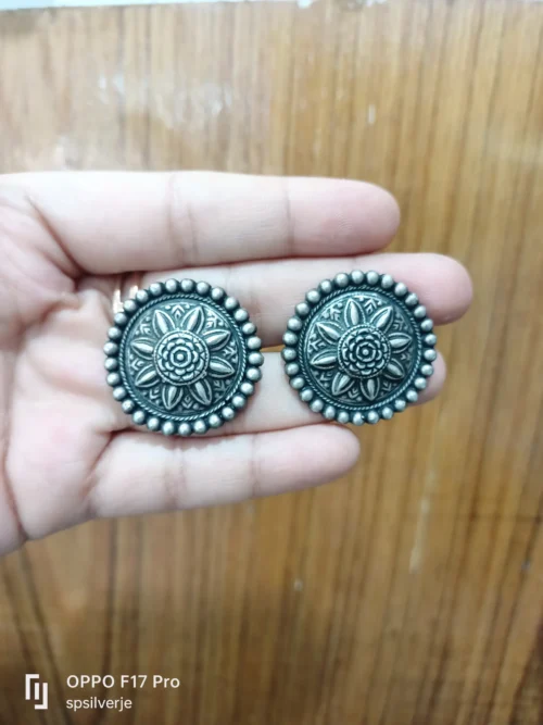 Oxidised pure silver antique tops