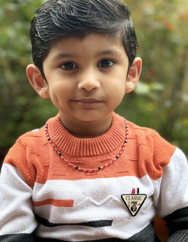 Red and Black Bead's Drishti Kid's Silver Chain - Image 2