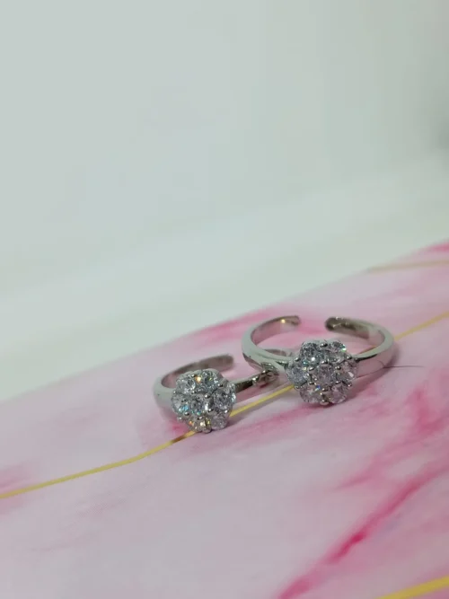 92.5 Pure Silver Flower Toe Ring