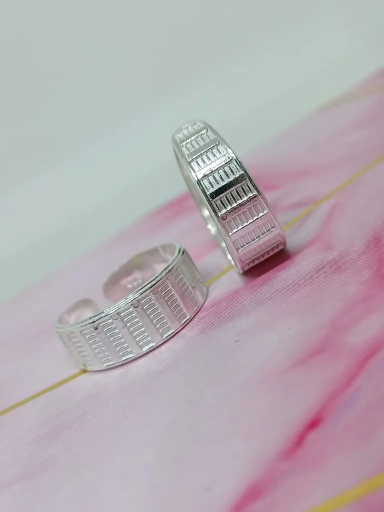 92.5 Pure Silver Band Toe Ring - Image 2