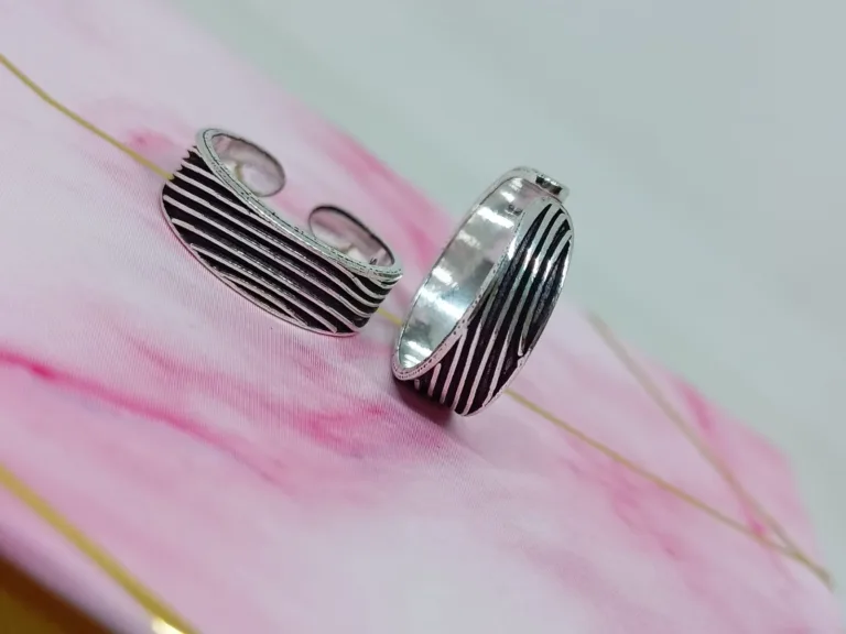 92.5 Pure Silver Band Toe Ring - Image 2