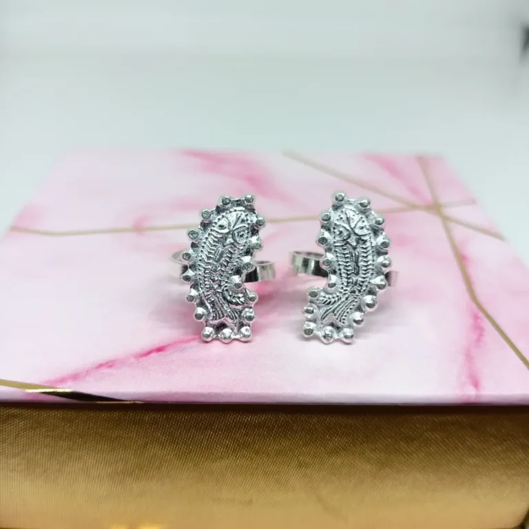 Fish Pure Silver Toe Ring
