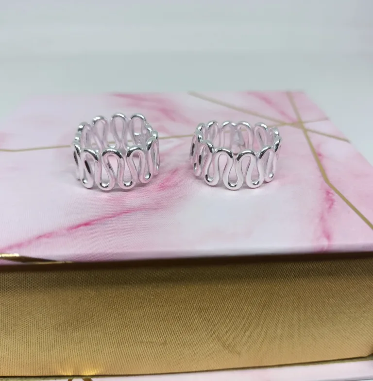 Silver Zigzag Toe Ring