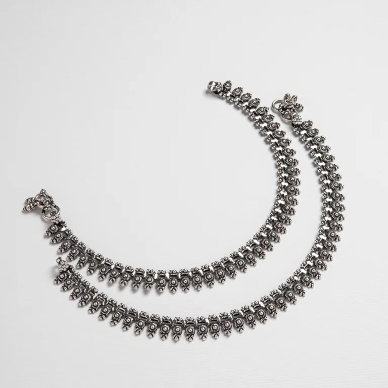 Pure Silver Antique Heavy Payal - Image 2