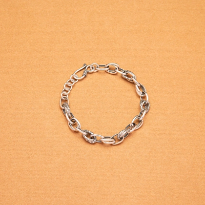 Pure Silver Three Circle Twisted Oxidize Bracelet