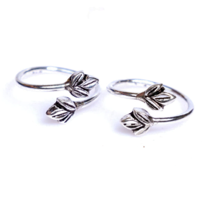 Pure Silver Leaves Design Toe ring