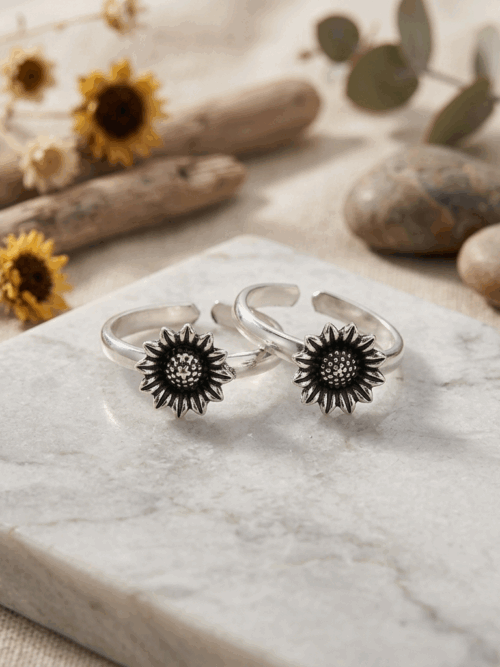 Pure Silver Sun Flower Design Toe Ring