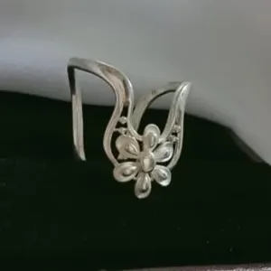 Pure Silver Vanki Flower Design Adjustable Ring