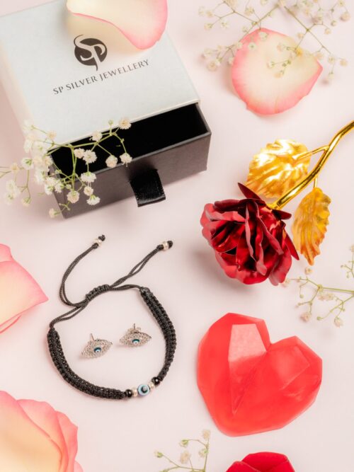 Pure Silver Valentine Gift Hamper 2