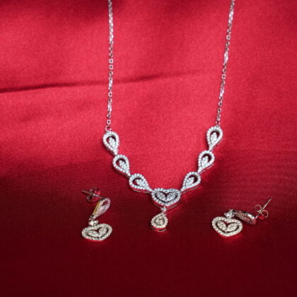 Pure Silver Heart Pattern Elegant Necklace Set