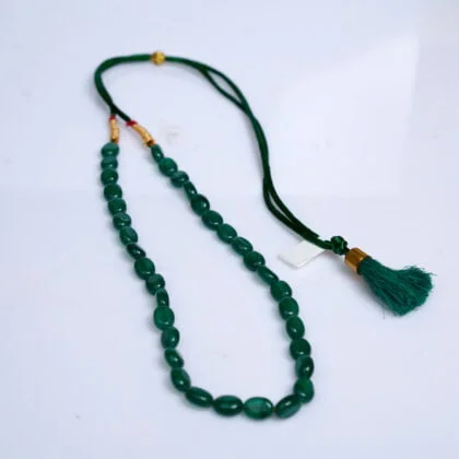 Green Oval Shape Bead Necklace