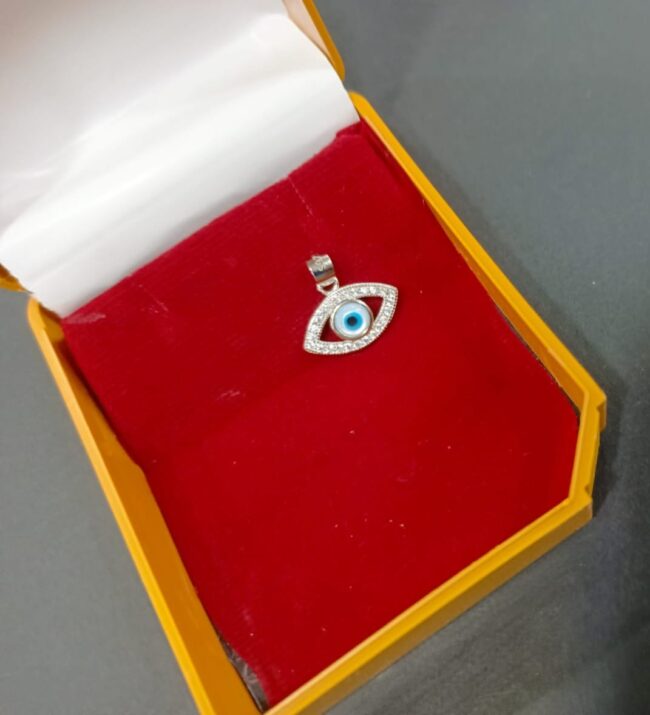 Pure Silver Evil Eye elegant pendant