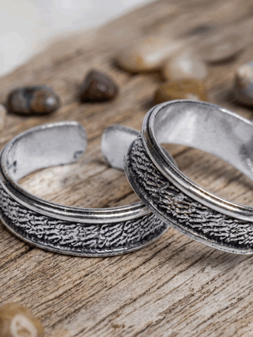 Silver Curved Oxidised Toe Ring