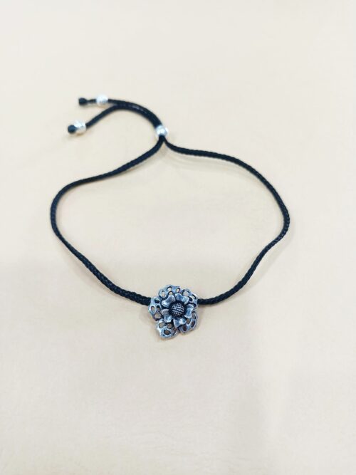 Flower Desiner black thread adjustable silver anklet