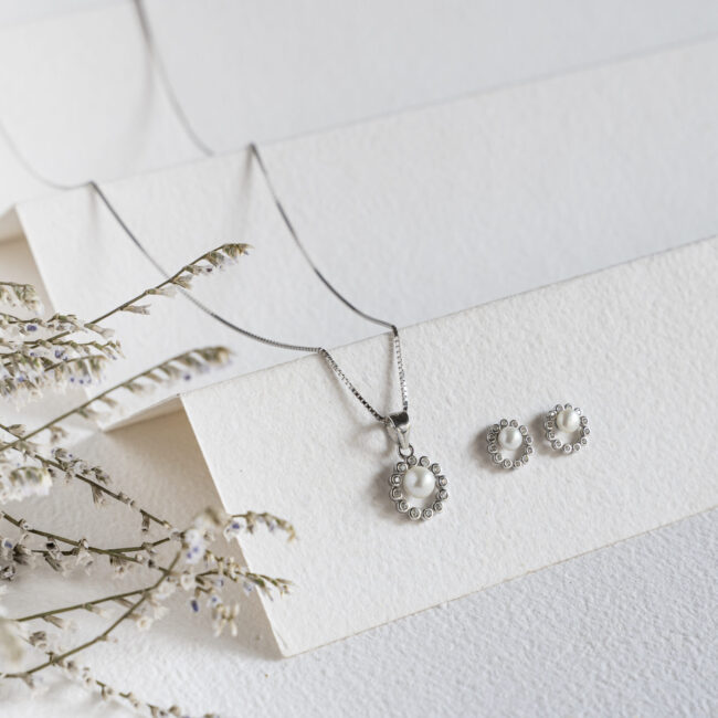 Pure Silver Elegant Diva Pearl Set