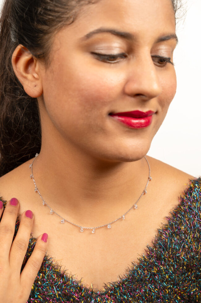 Pure Silver Queen Ad Necklace - Image 2