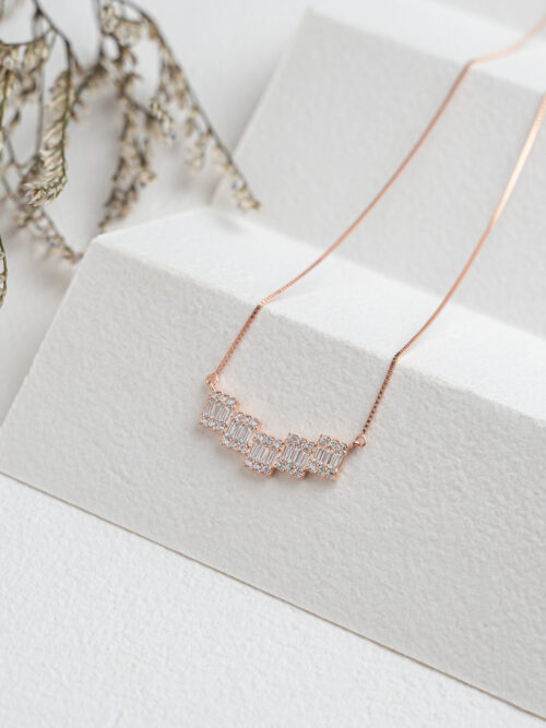 Rose Gold Ladder Pendant Chain