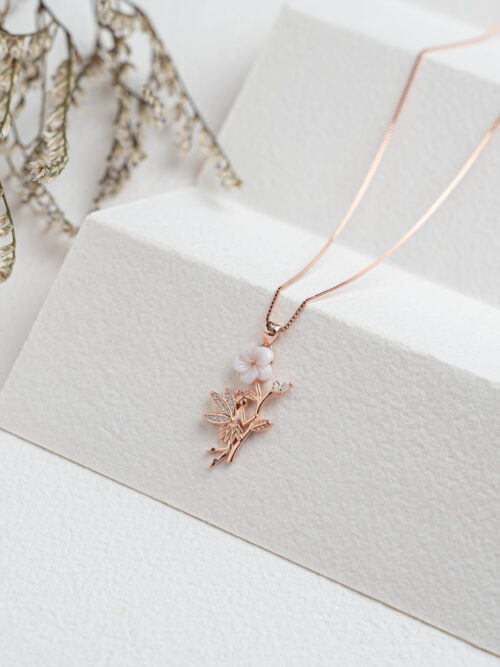 Rose Gold MOP Leaf Flower Pendant