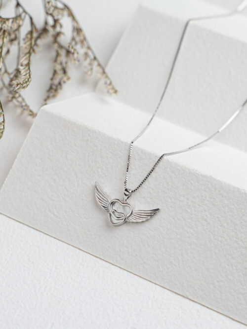 92.5 silver Heart and  Wing Chain Pendant