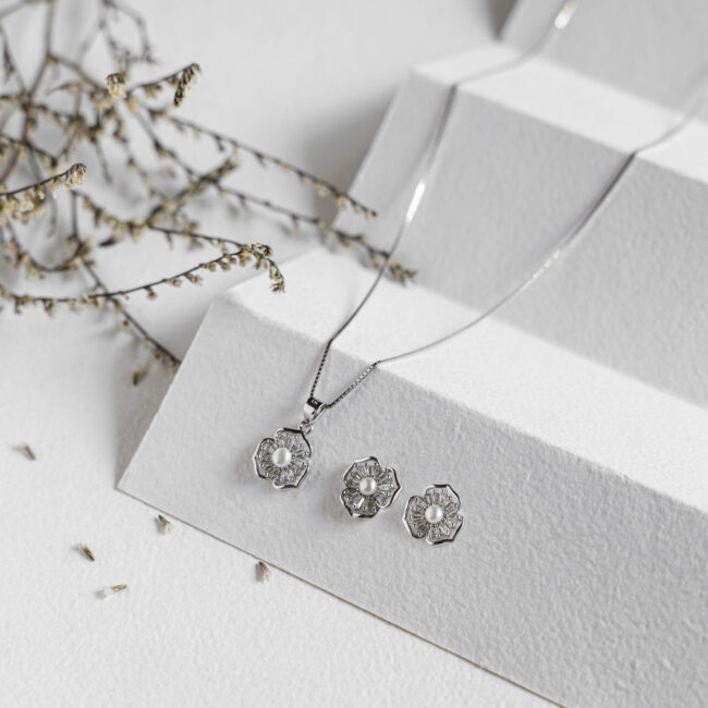 Pure Silver Flower Pearl Set
