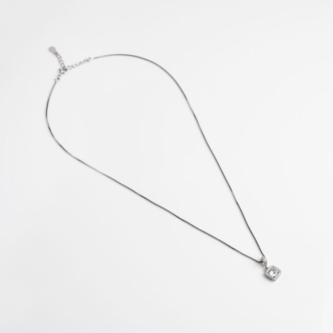 Pure Silver Soliter Box Chain Pendant Earring Set - Image 3