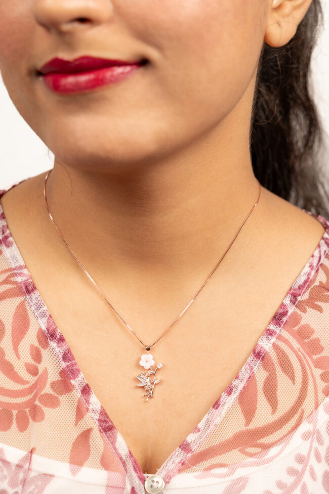 Rose Gold MOP Leaf Flower Pendant - Image 2