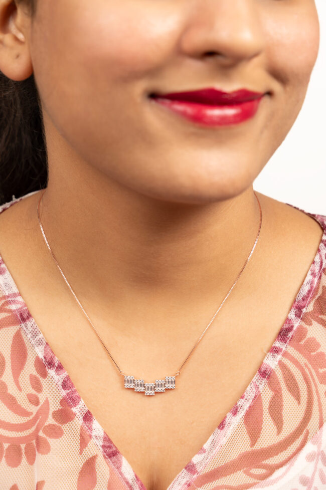 Rose Gold Ladder Pendant Chain - Image 2
