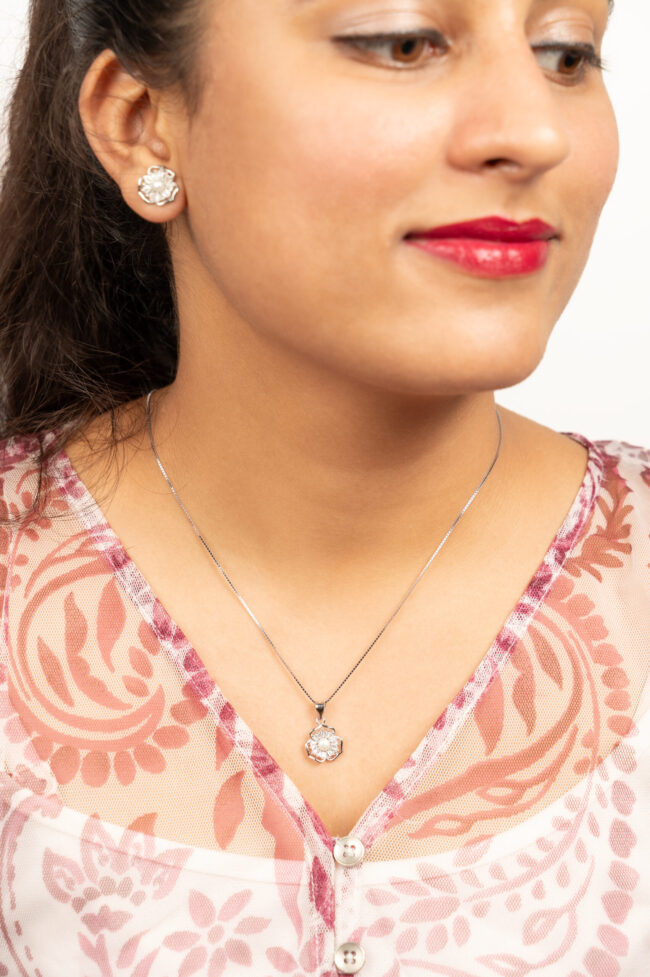 Pure Silver Flower Pearl Set - Image 2