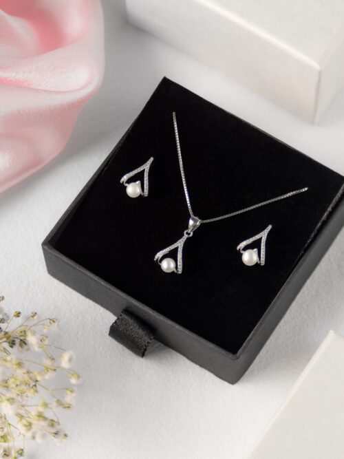 Pure Silver Exclusive Drop Pearl Set