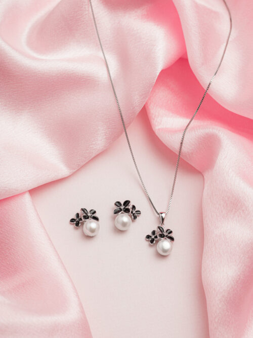 Pure Silver Pearl Black Beauty Set
