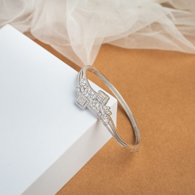 Pure Silver Exuisite Diamond Kada
