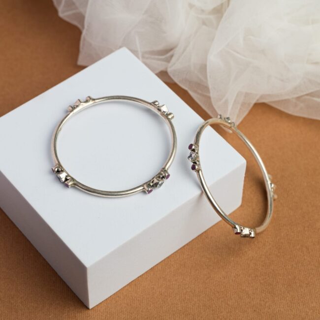 Pure Silver Diamond Cut Stone Bangle