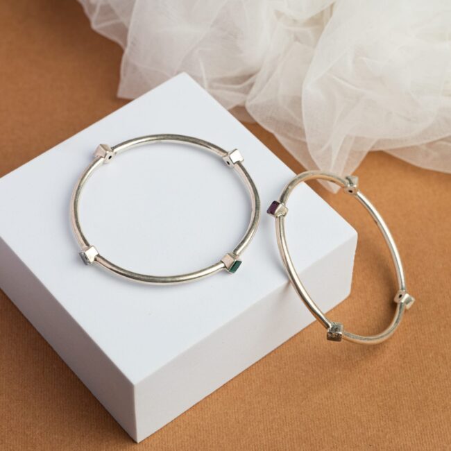 Pure Silver Emerald Ad Cute Stone Bangle
