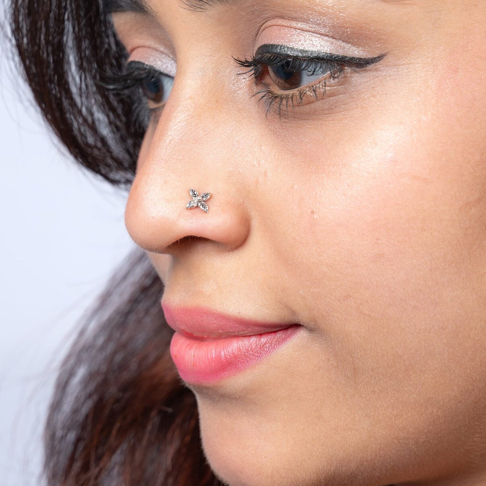 Pure Silver Flower Wired Nose Pin - Sp Silver Jewellery